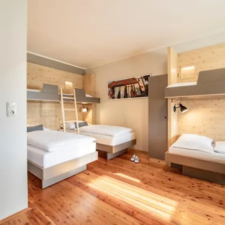 Hotel Jufa Am